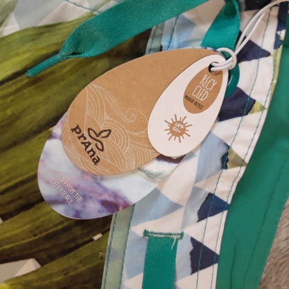 prana L Silvana Boardshort Bluegrass Paradise 34 x 6 - Picture 5 of 7